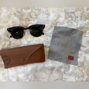 Ray-Ban Clubmaster Sunglasses, brown